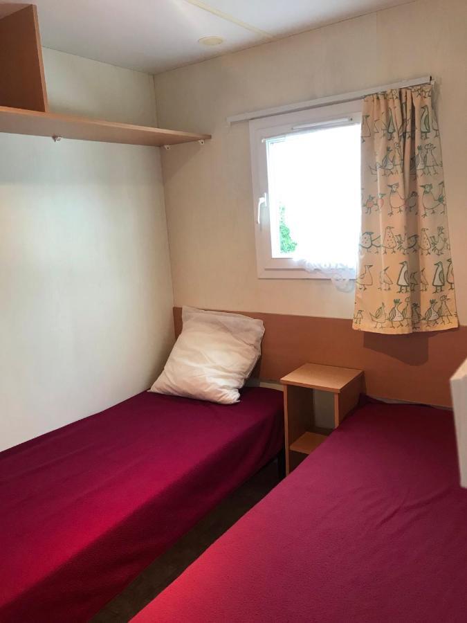 Mobil'Home Dans Camping Bec-de-Mortagne Esterno foto